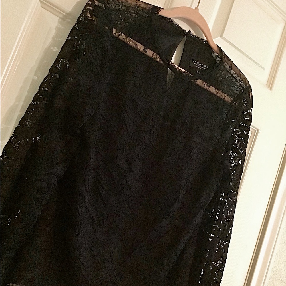 black lace top ♡︎